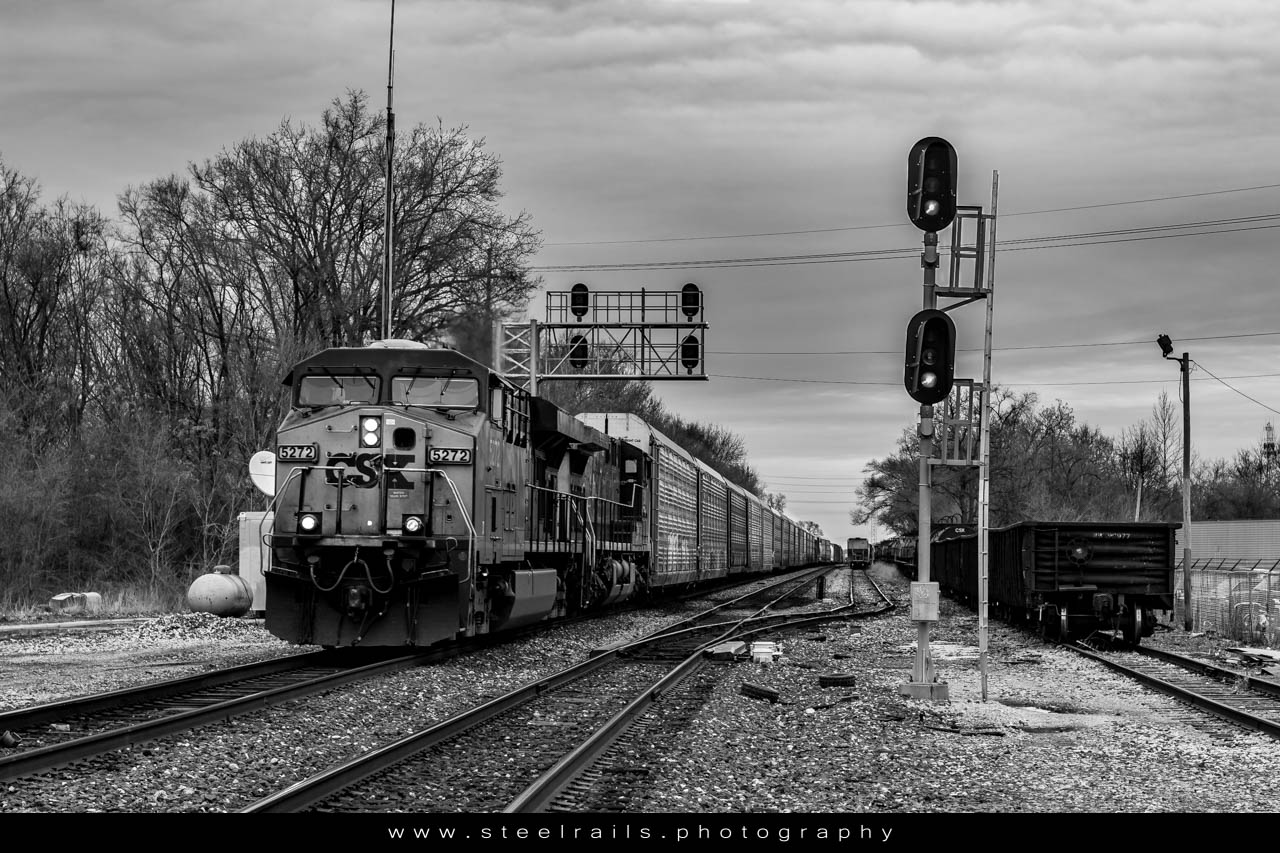 CSXT 5272 GE ES44DC
